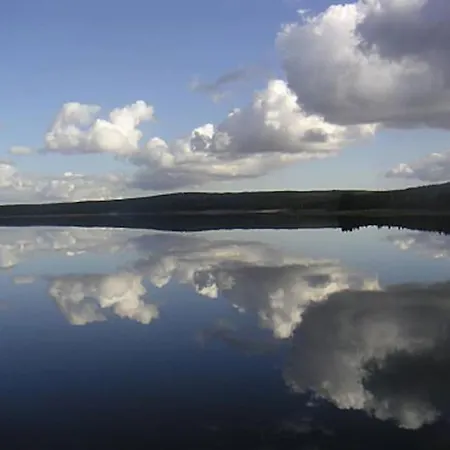 Lozere St Alban Aubrac Margeride 4 Etoiles 8 Personnes Au Calme Pres Nature *