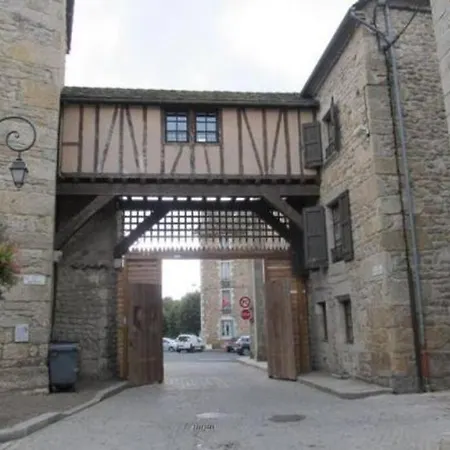 펜션 Lozere St Alban Aubrac Margeride 4 Etoiles 8 Personnes Au Calme Pres Nature Saint-Alban-sur-Limagnole