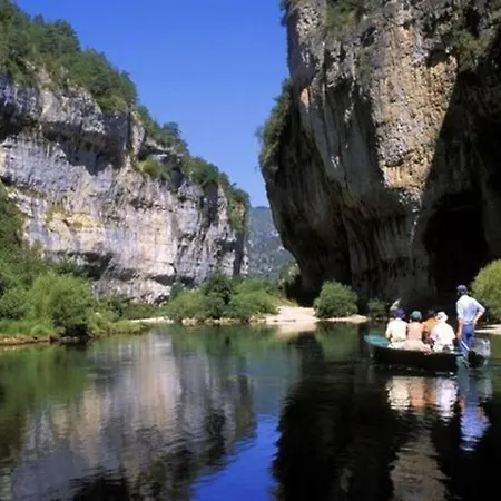 Lozere St Alban Aubrac Margeride 4 Etoiles 8 Personnes Au Calme Pres Nature Holiday home Saint-Alban-sur-Limagnole