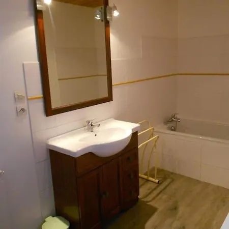 Lozere St Alban Aubrac Margeride 4 Etoiles 8 Personnes Au Calme Pres Nature *