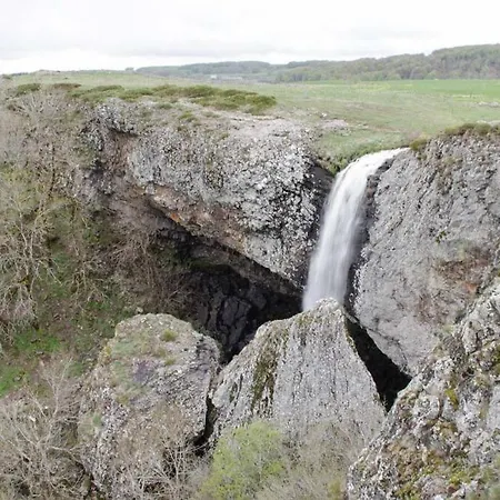 Lozere St Alban Aubrac Margeride 4 Etoiles 8 Personnes Au Calme Pres Nature Vakantiehuis Saint-Alban-sur-Limagnole