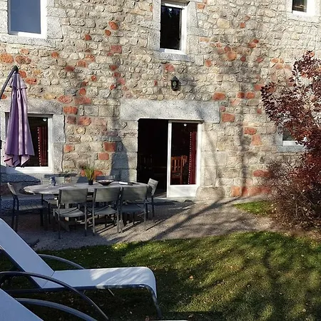 Lozere St Alban Aubrac Margeride 4 Etoiles 8 Personnes Au Calme Pres Nature 펜션 *