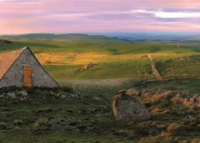 Lozere St Alban Aubrac Margeride 4 Etoiles 8 Personnes Au Calme Pres Nature * Saint-Alban-sur-Limagnole