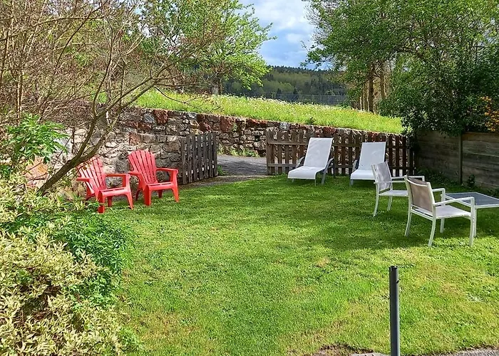 Lozere St Alban Aubrac Margeride 4 Etoiles 8 Personnes Au Calme Pres Nature * Saint-Alban-sur-Limagnole